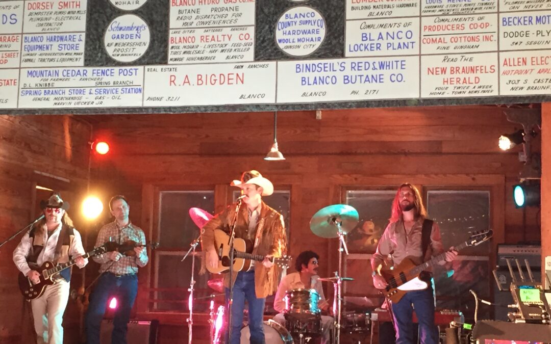 Live Music: Jeff Woolsey